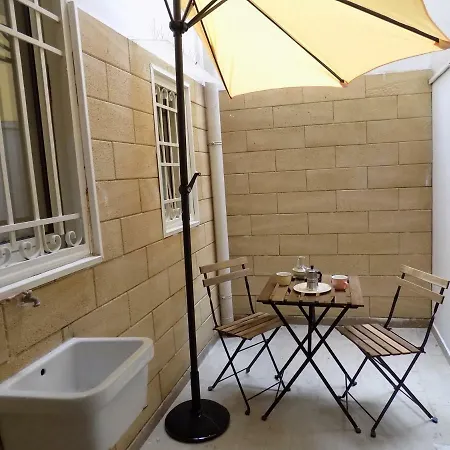 Wonderful - 5 Minutes Walking From The Beach Bari